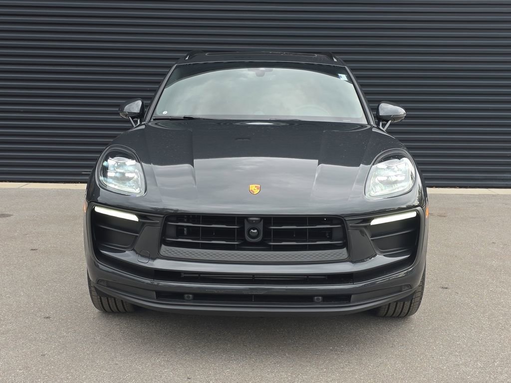 New 2026 Porsche Macan image 10