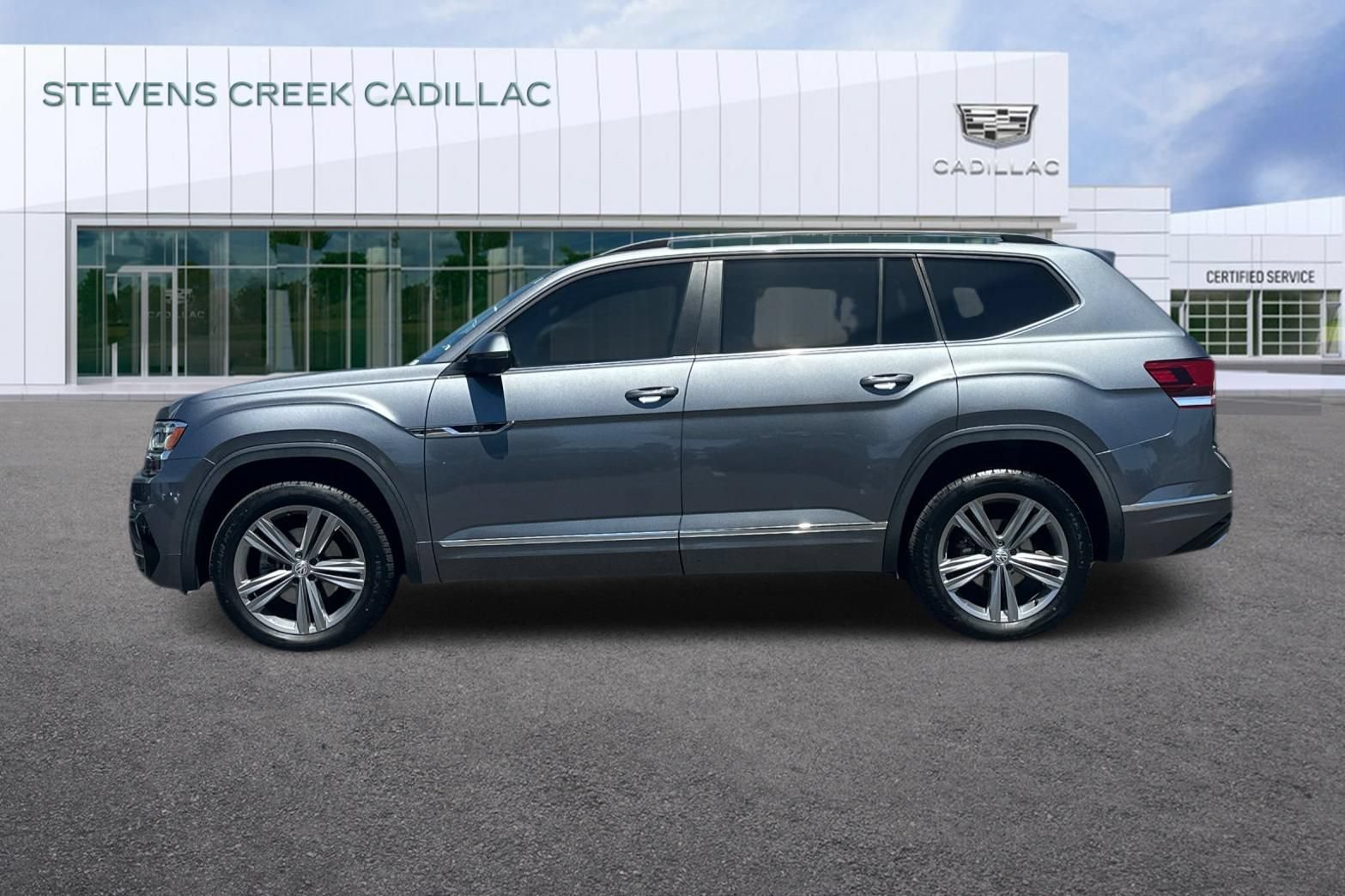 Used 2018 Volkswagen Atlas SEL AWD/4WD image 6