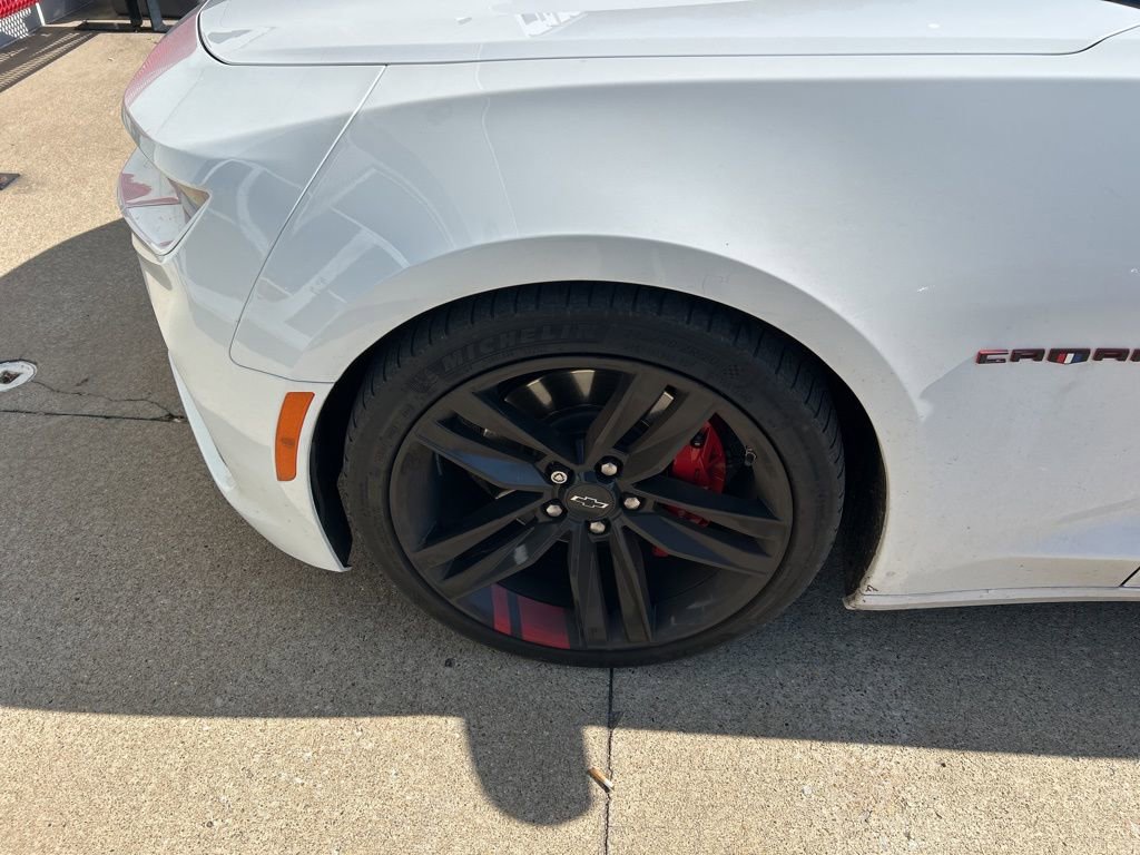 Used 2022 Chevrolet Camaro SS w/ Redline Edition image 11