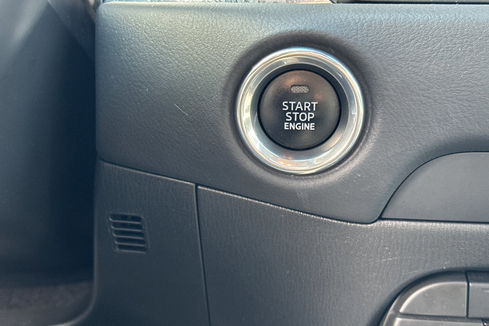 Used 2022 MAZDA CX-5 AWD 2.5 S w/ Premium Package image 22