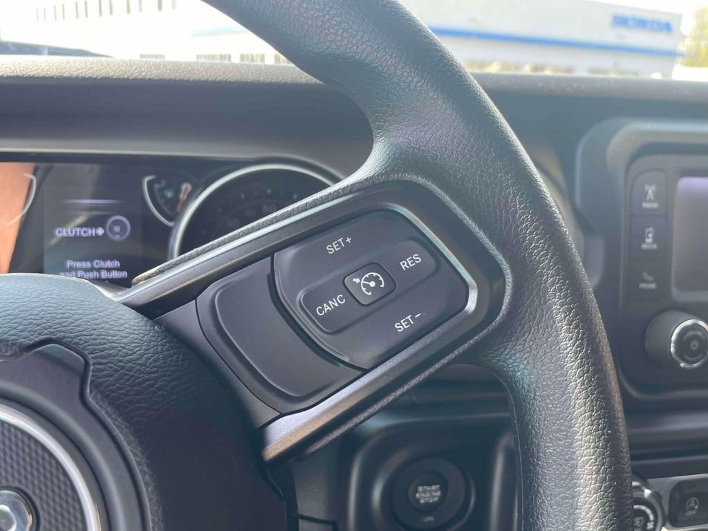 Used 2019 Jeep Wrangler Sport AWD/4WD image 21