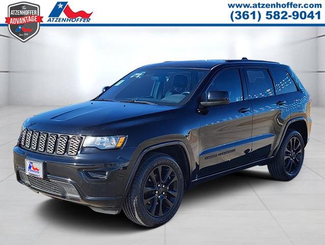 Used 2018 Jeep Grand Cherokee Altitude image 3