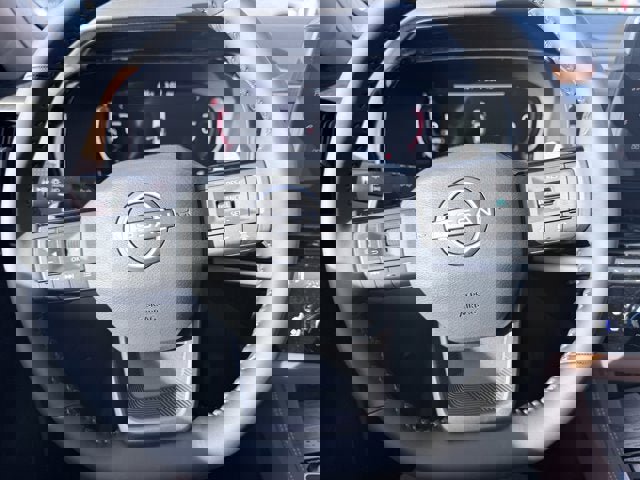 New 2026 Nissan Pathfinder Platinum image 13