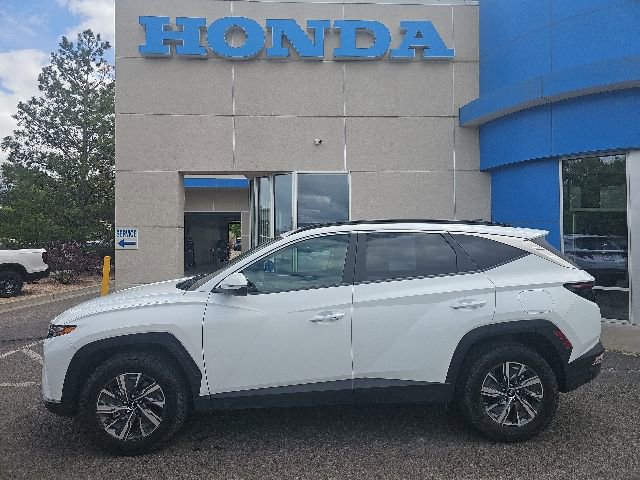 Used 2022 Hyundai Tucson Blue AWD/4WD image 2