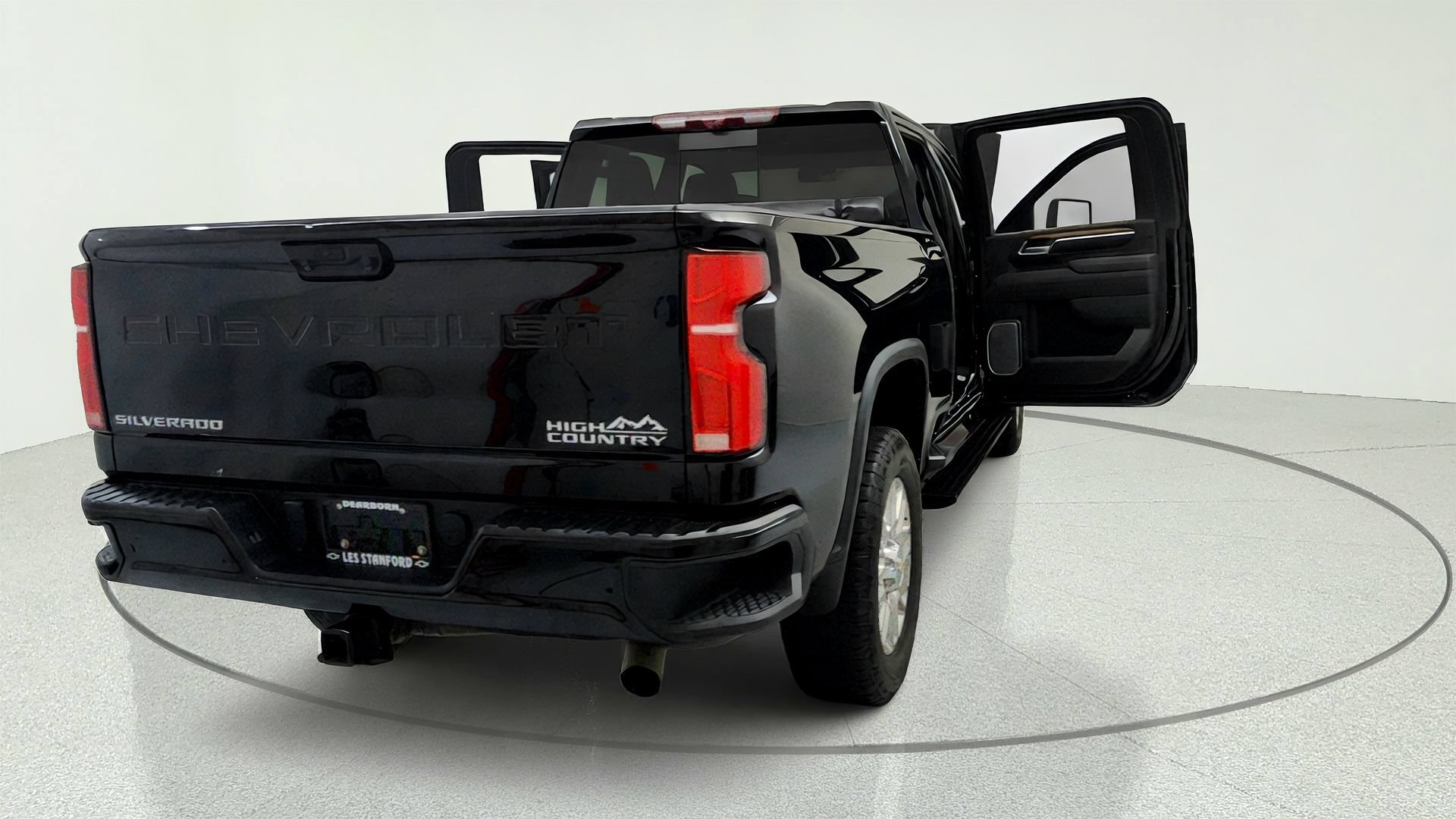 Used 2025 Chevrolet Silverado 2500 High Country w/ High Country Premium Package AWD/4WD image 12