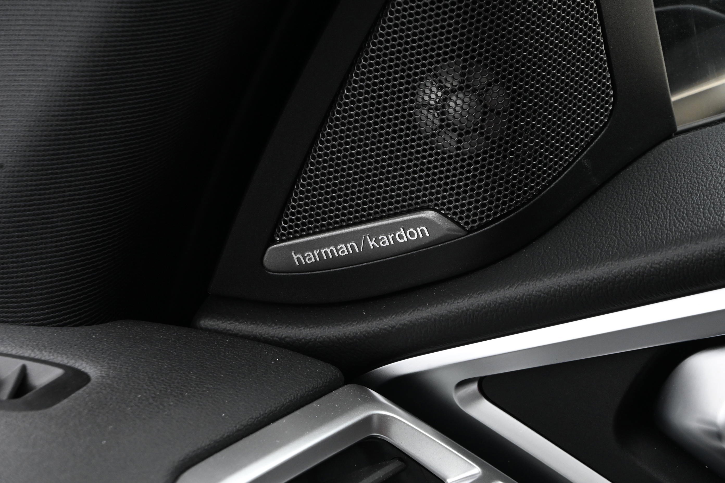 Certified 2025 BMW M440i image 25