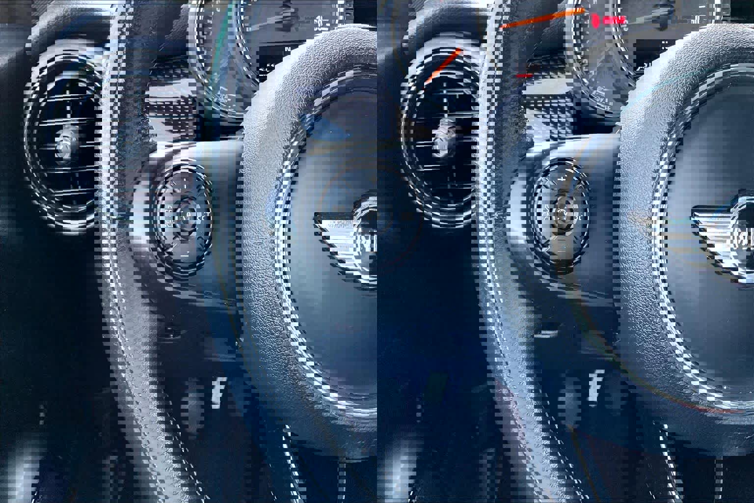 Used 2017 MINI Cooper S image 23