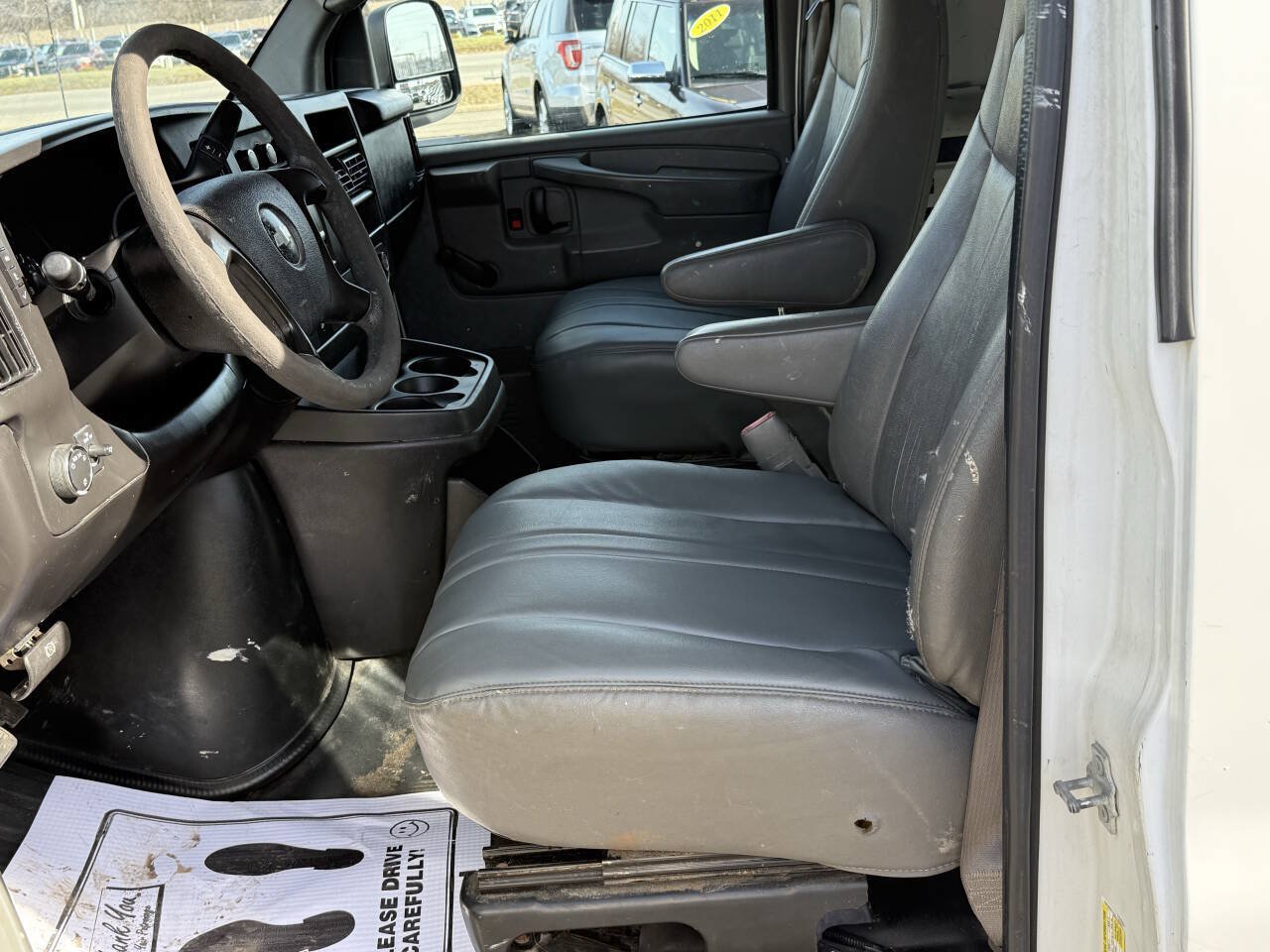 Used 2012 Chevrolet Express 2500 RWD image 7