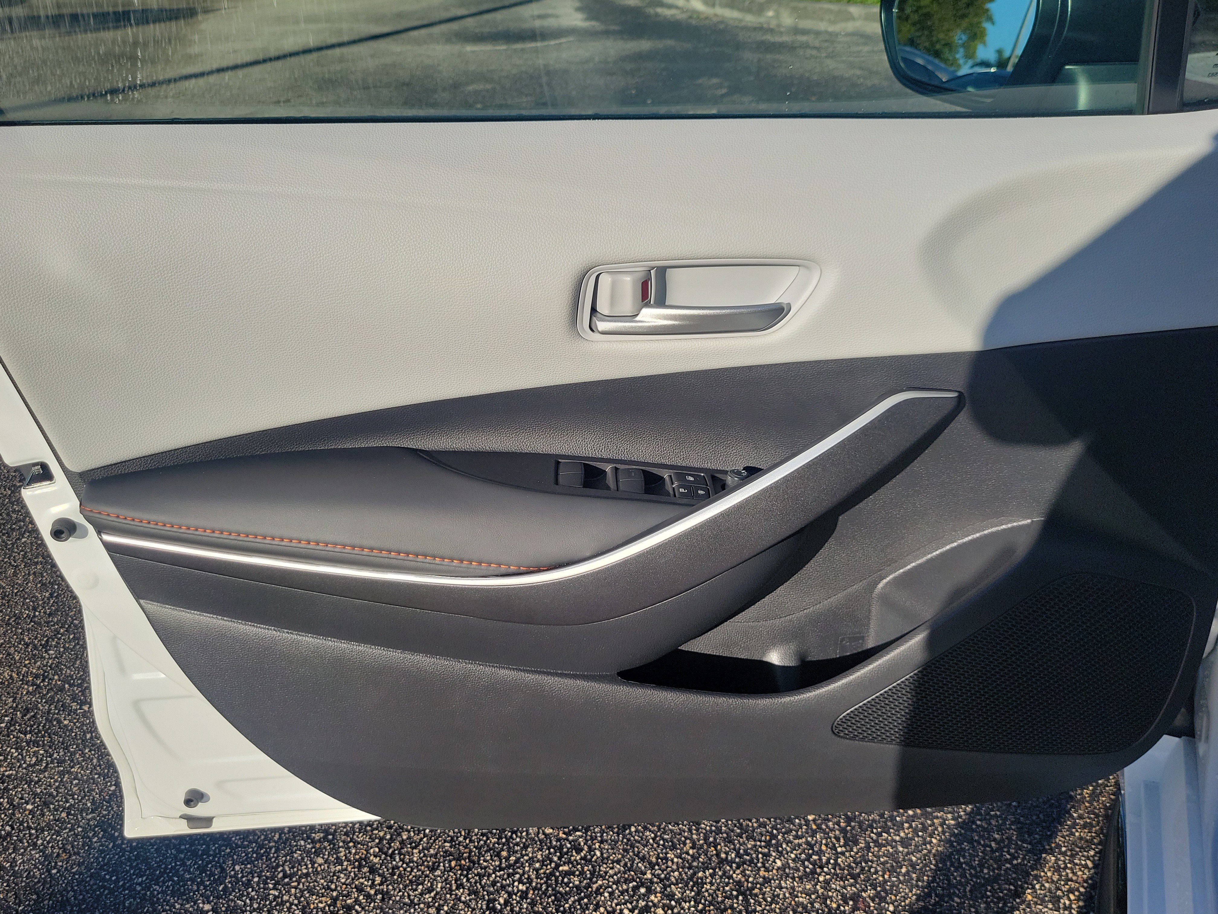 Used 2025 Toyota Corolla FX image 13