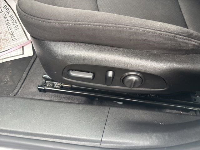 Used 2023 Chevrolet Malibu LT image 12