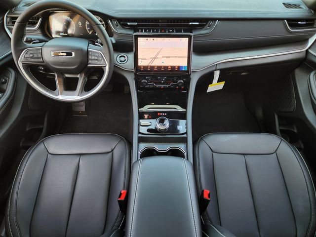 New 2025 Jeep Grand Cherokee Limited w/ Black Appearance Package AWD/4WD image 21