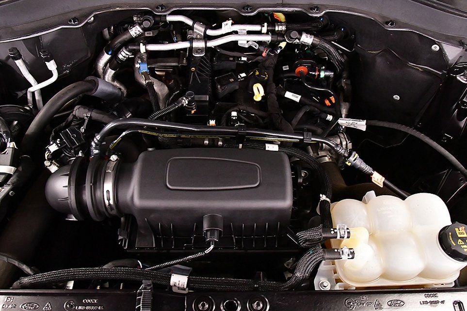 Used 2022 Ford Explorer XLT image 34