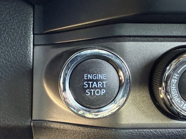 Used 2021 Toyota Tacoma TRD Off-Road AWD/4WD image 23