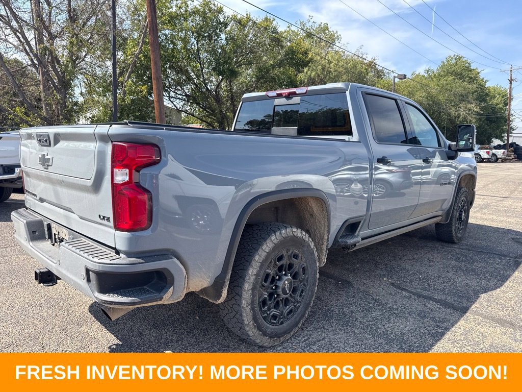 Used 2024 Chevrolet Silverado 2500 LTZ w/ LTZ Plus Package AWD/4WD image 2