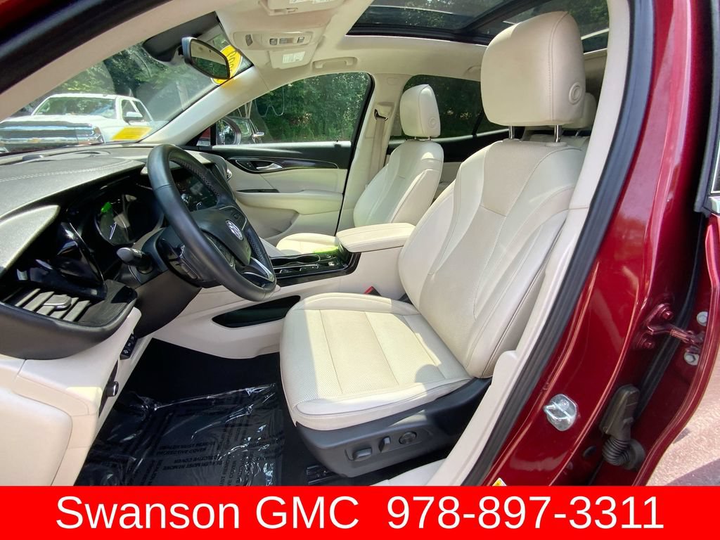 Certified 2022 Buick Envision Essence w/ Technology Package I FWD image 21