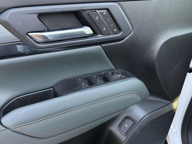New 2026 GMC Terrain AT4 w/ Convenience Package III AWD/4WD image 19