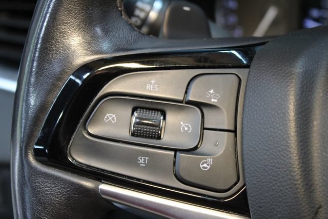 Used 2022 Buick Enclave Avenir w/ Avenir Technology Package AWD/4WD image 24