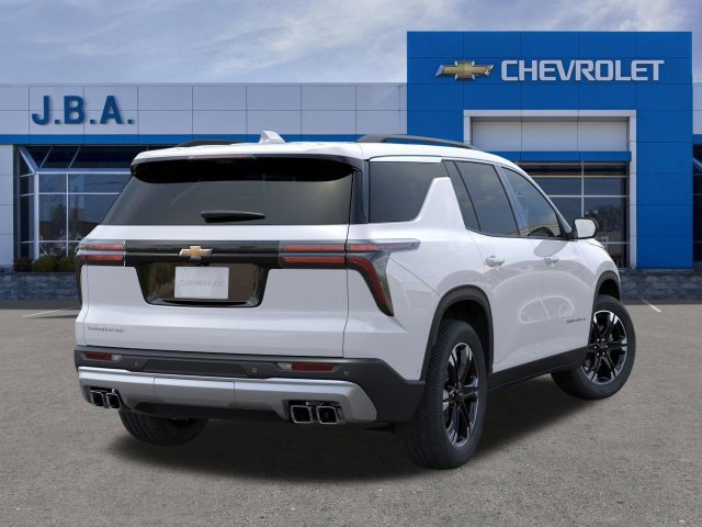 New 2027 Chevrolet Traverse LT w/ Sun and Wheel Package FWD image 4