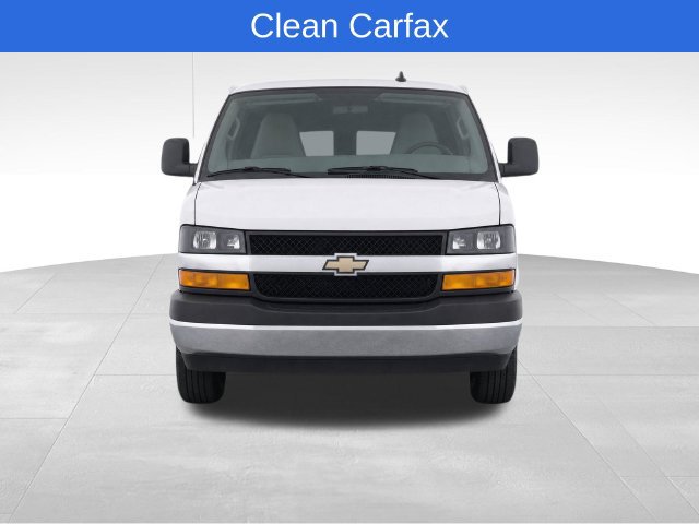 Used 2025 Chevrolet Express 3500 LT w/ LT Preferred Equipment Group RWD image 5