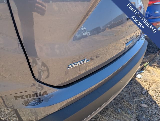 Used 2022 Ford Edge SEL w/ Convenience Package AWD/4WD image 11