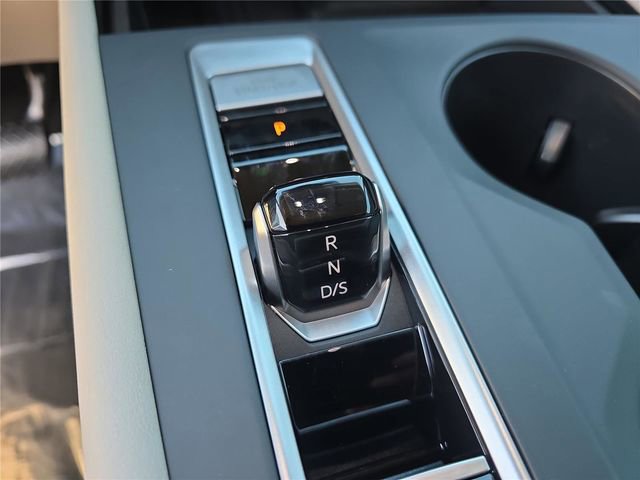 New 2026 Volkswagen Atlas SE image 21