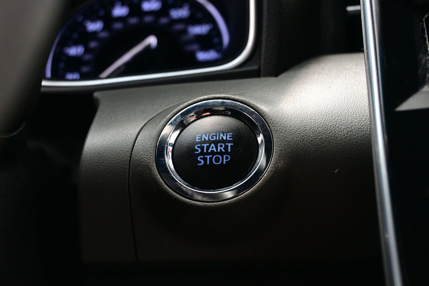 Used 2020 Toyota Avalon Limited w/ Advanced Safety Package FWD image 24