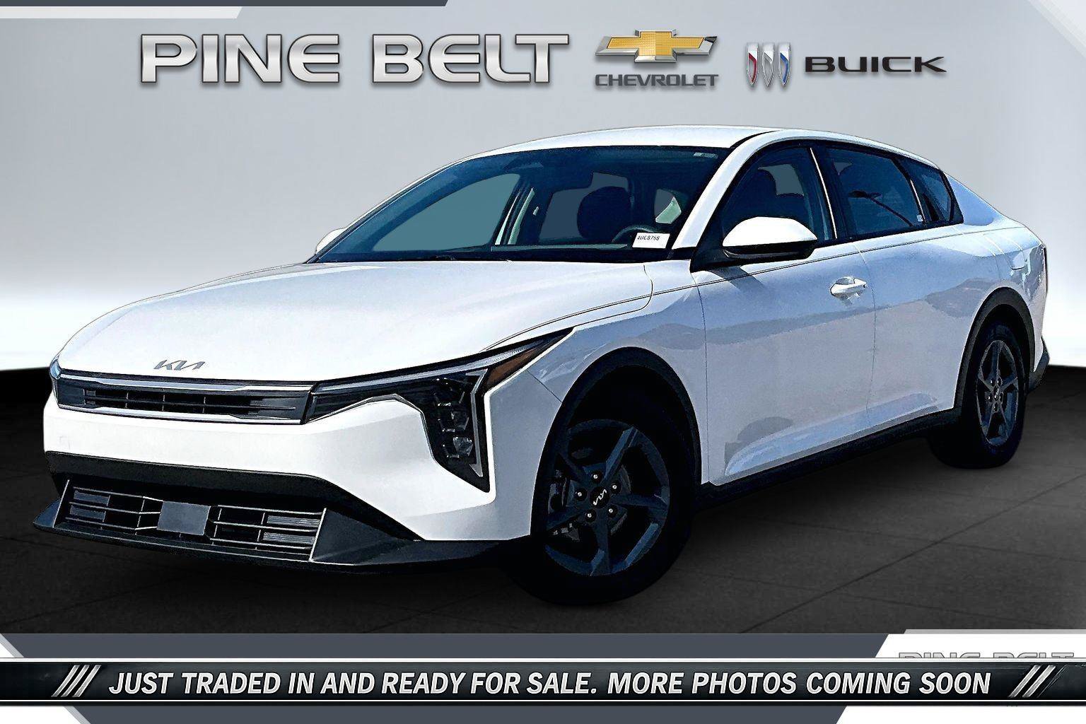 Used 2025 Kia K4 FWD image 10
