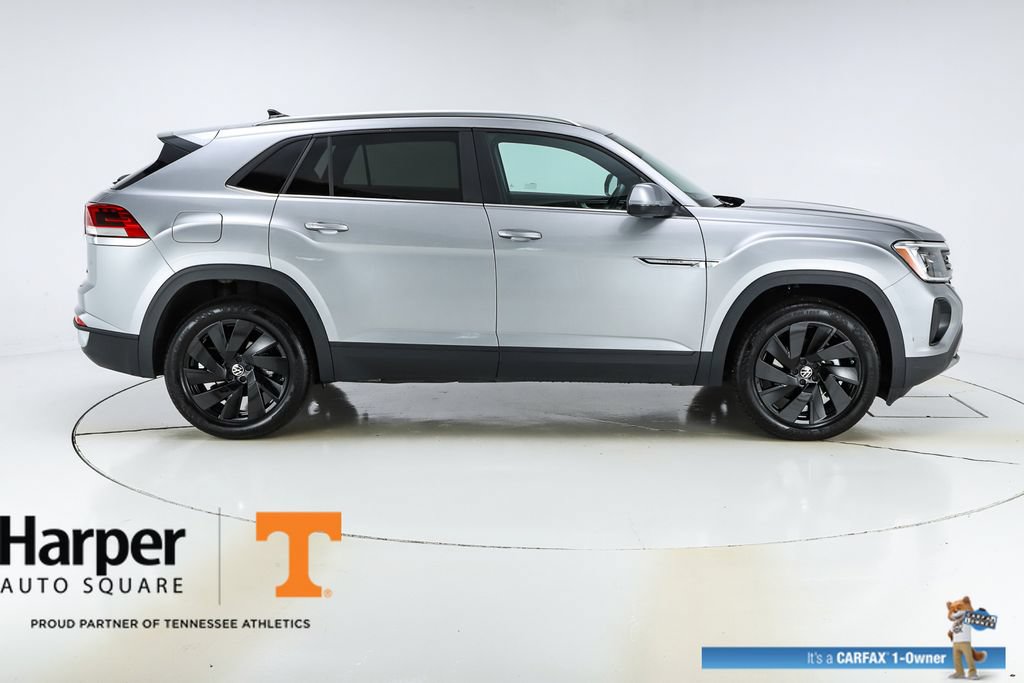 Used 2025 Volkswagen Atlas Cross Sport SE w/ Panoramic Sunroof Package AWD/4WD image 10