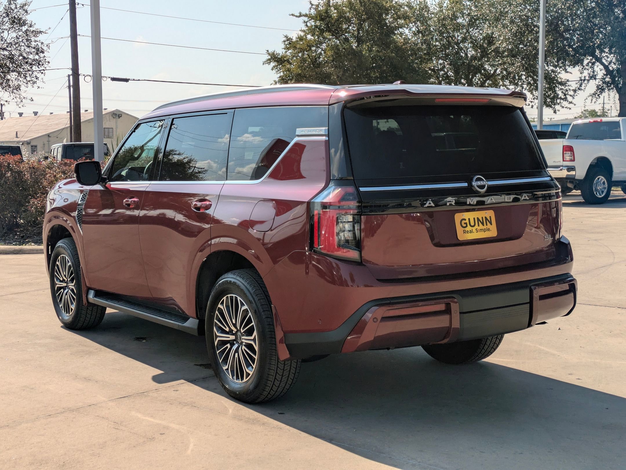New 2026 Nissan Armada SL image 5