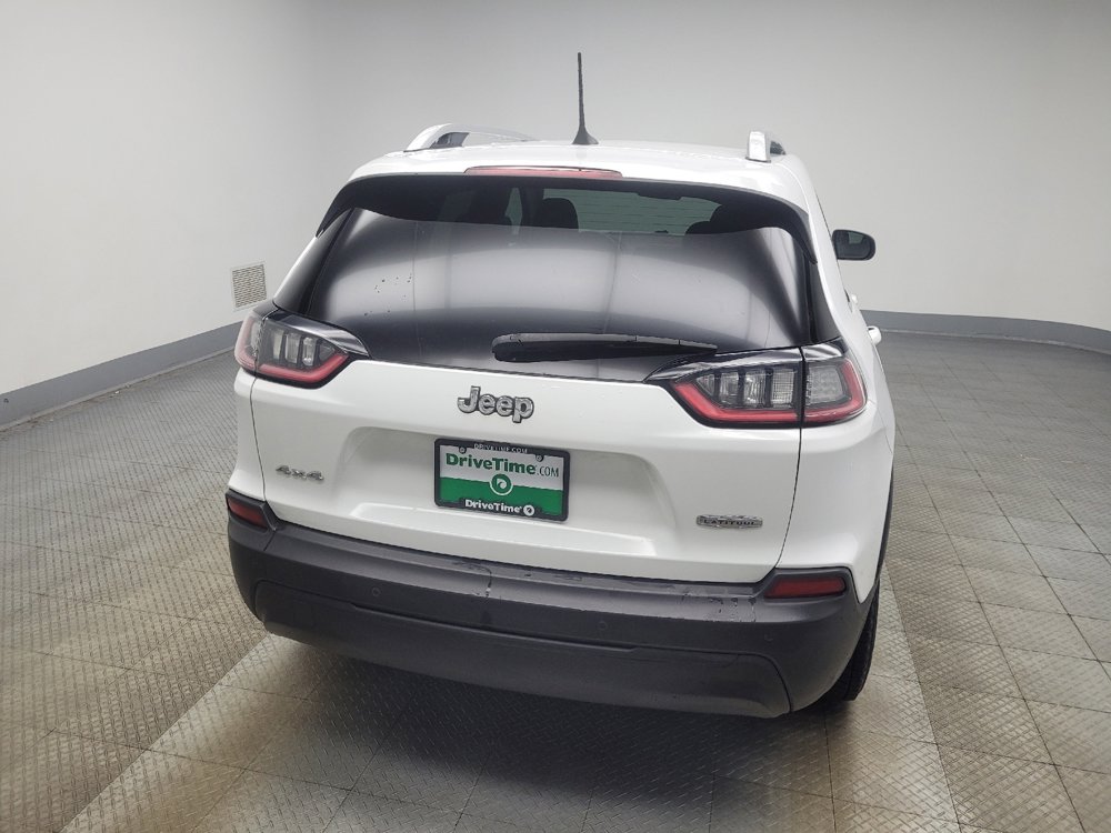 Used 2019 Jeep Cherokee Latitude Plus w/ Cold Weather Group AWD/4WD image 7