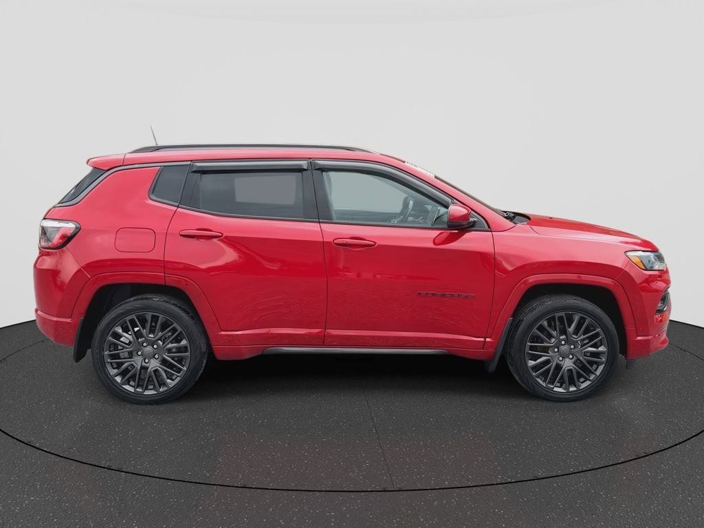 Used 2022 Jeep Compass Limited AWD/4WD image 9