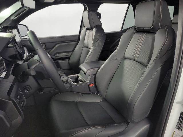 Used 2025 Toyota 4Runner Limited image 13