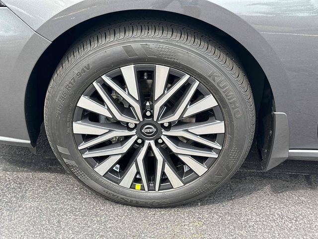 New 2026 Nissan Altima 2.5 SV AWD/4WD image 8