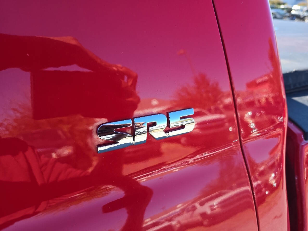 Used 2015 Toyota Tundra SR5 w/ TRD Off Road Package AWD/4WD image 25