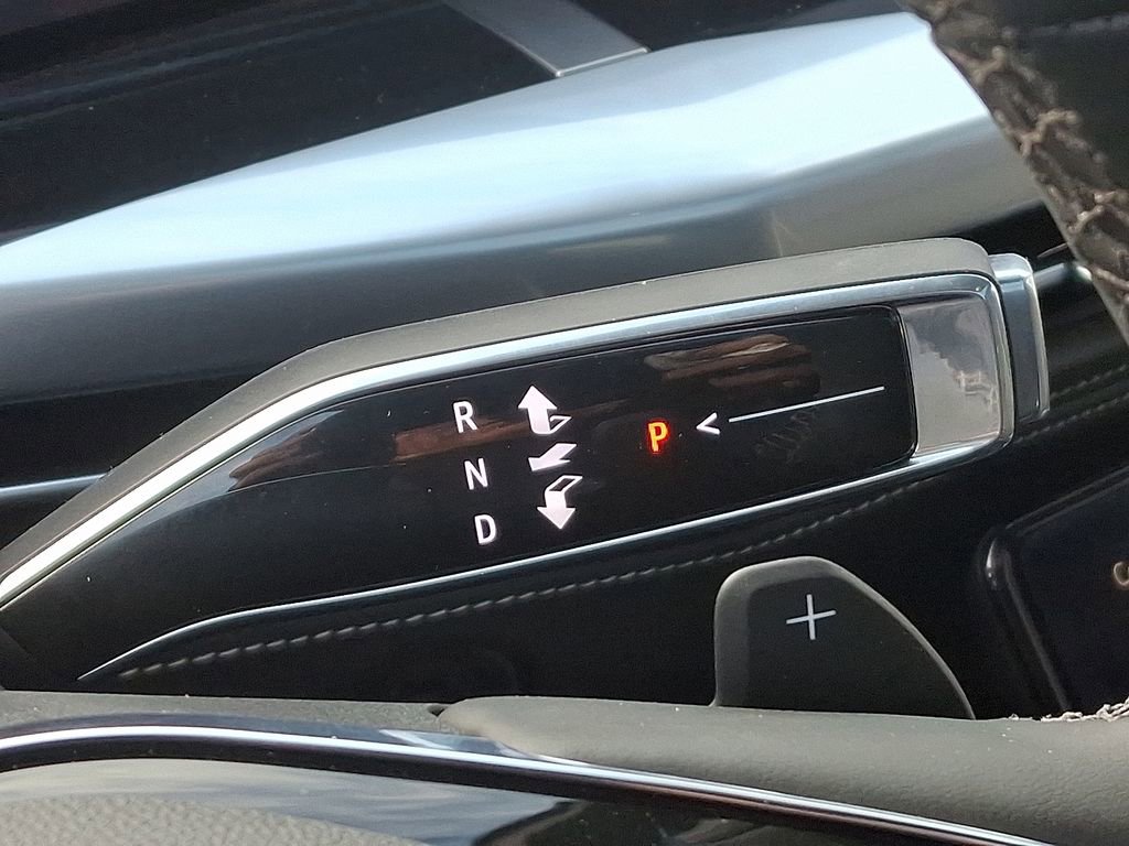 New 2026 Cadillac Escalade ESV Sport image 7