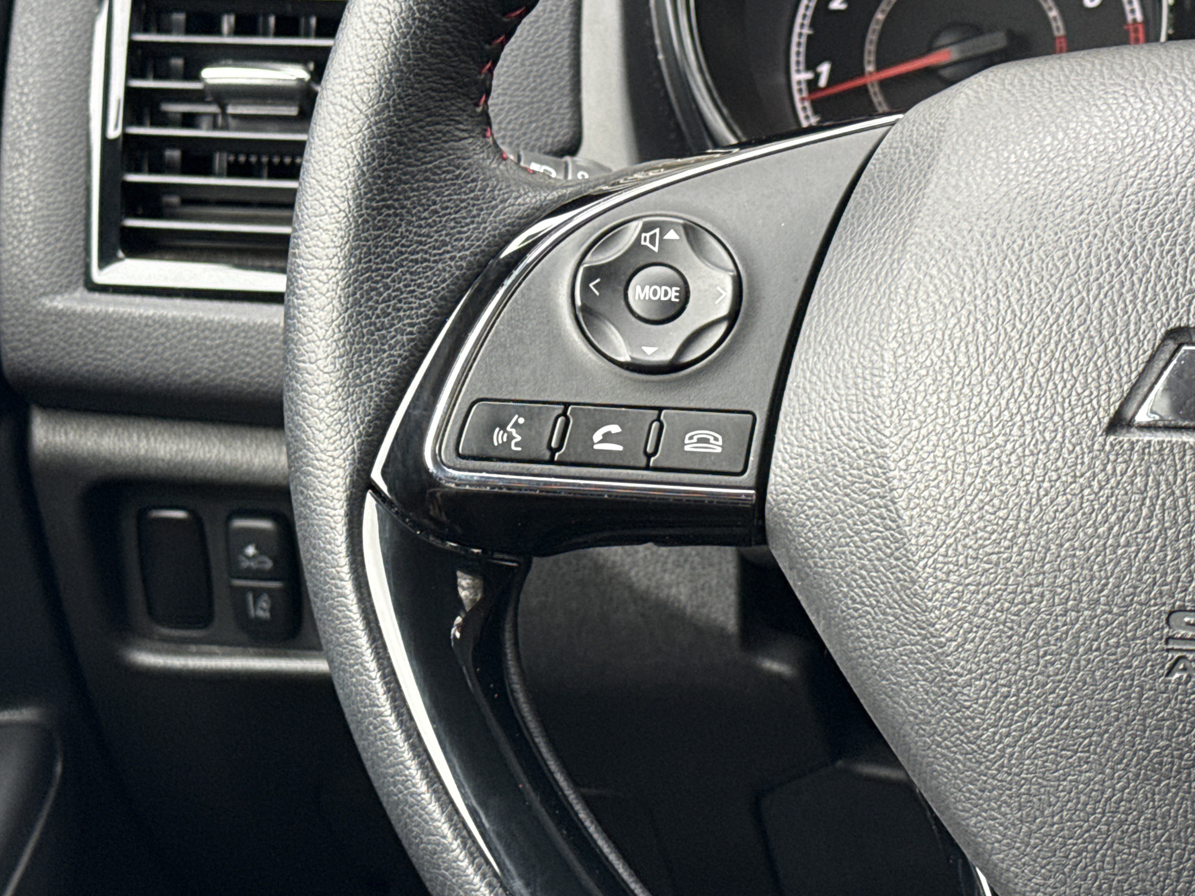 Used 2024 Mitsubishi Outlander Sport LE image 22