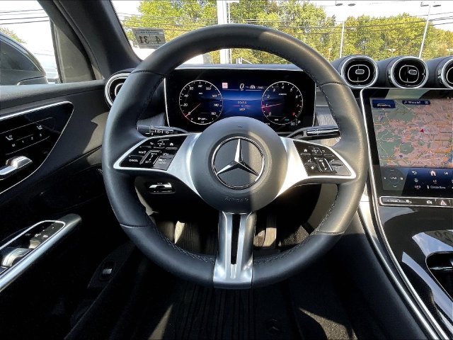 Used 2026 Mercedes-Benz GLC 300 4MATIC image 10