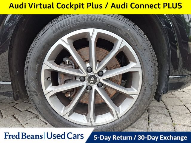 Used 2022 Audi Q4 e-tron Premium Plus w/ Premium Plus AWD/4WD image 13