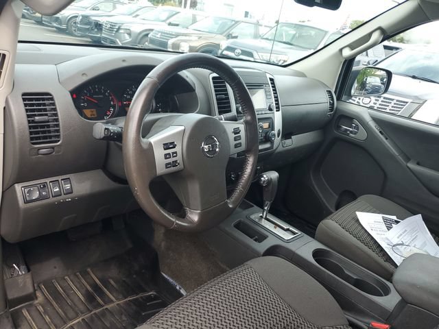 Used 2016 Nissan Frontier SV w/ SV Value Truck Package AWD/4WD image 10