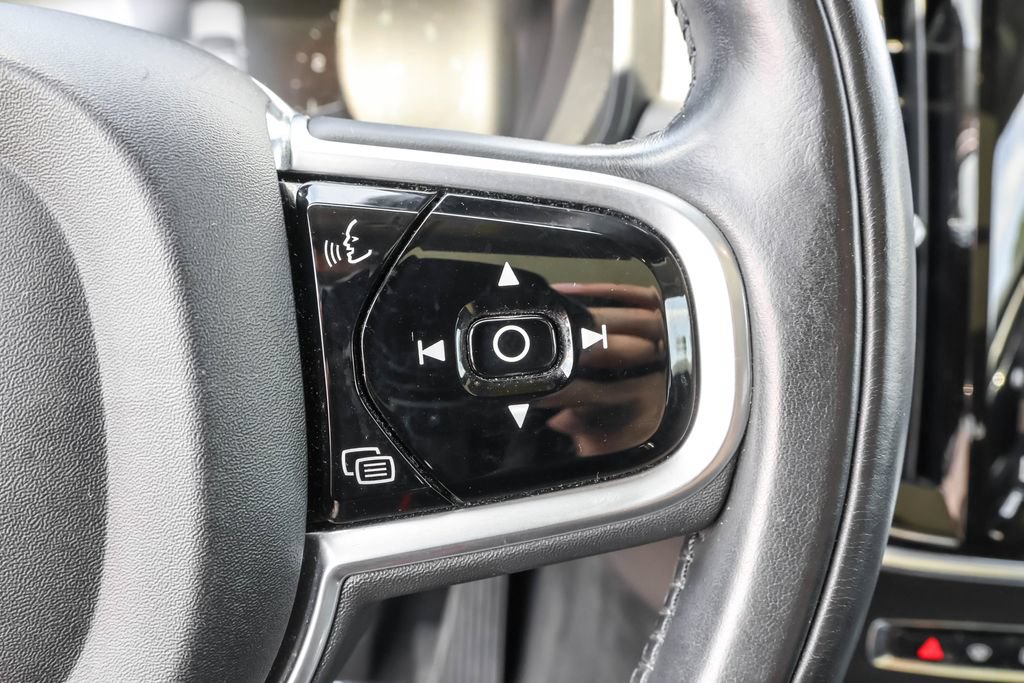 Used 2018 Volvo V90 T5 Cross Country w/ Convenience Package AWD/4WD image 24
