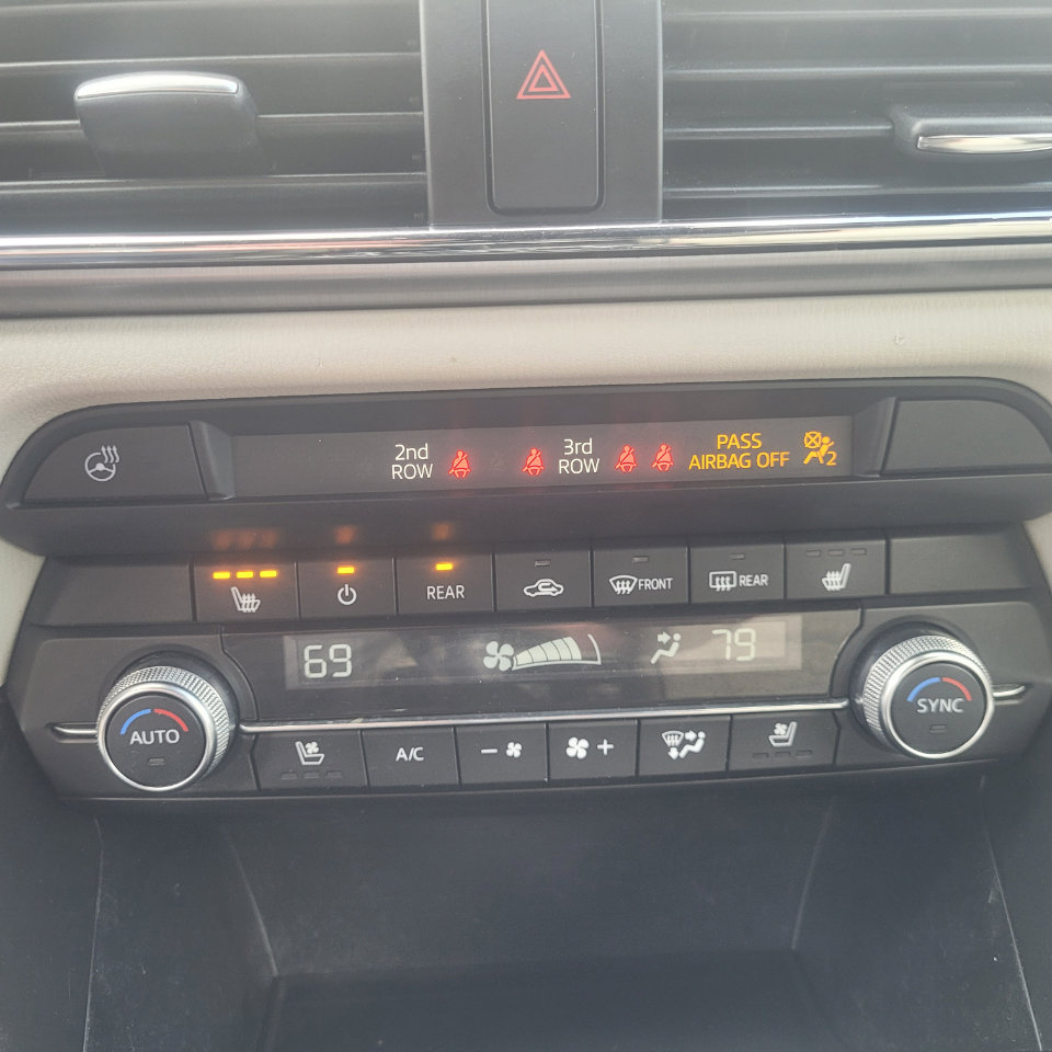 Used 2020 MAZDA CX-9 Signature image 22