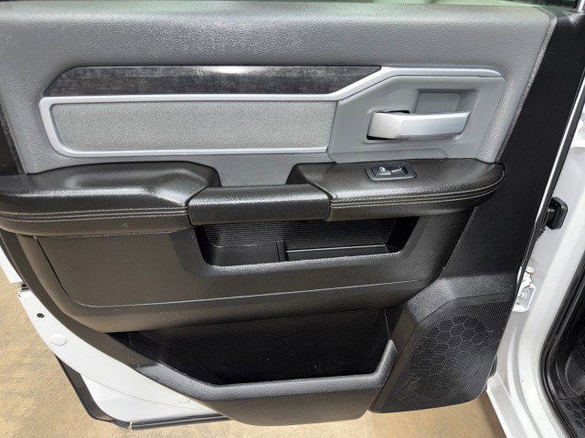 Used 2019 RAM 2500 Big Horn image 33