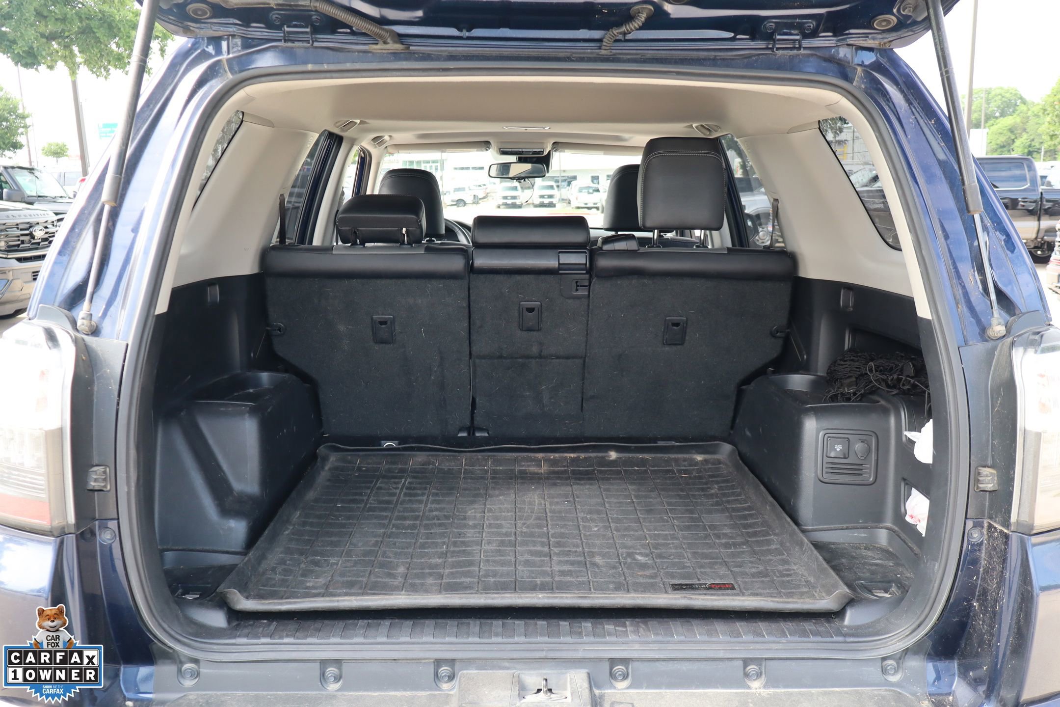 Used 2021 Toyota 4Runner SR5 Premium w/ Moonroof Package AWD/4WD image 28