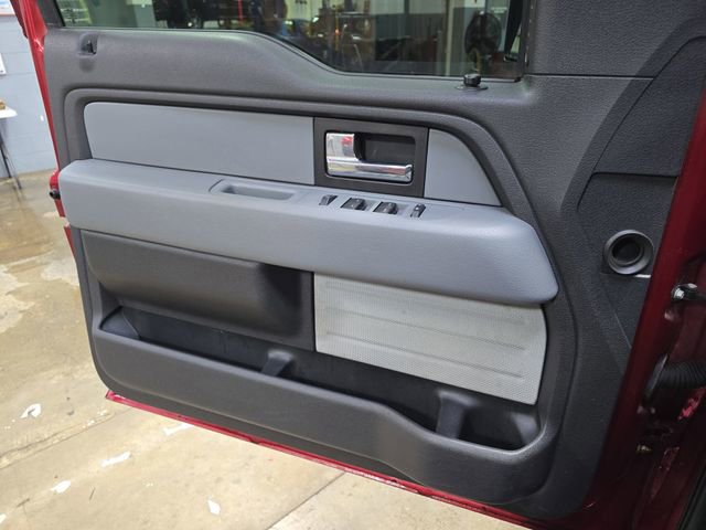 Used 2014 Ford F150 XLT w/ Equipment Group 302A Luxury image 25