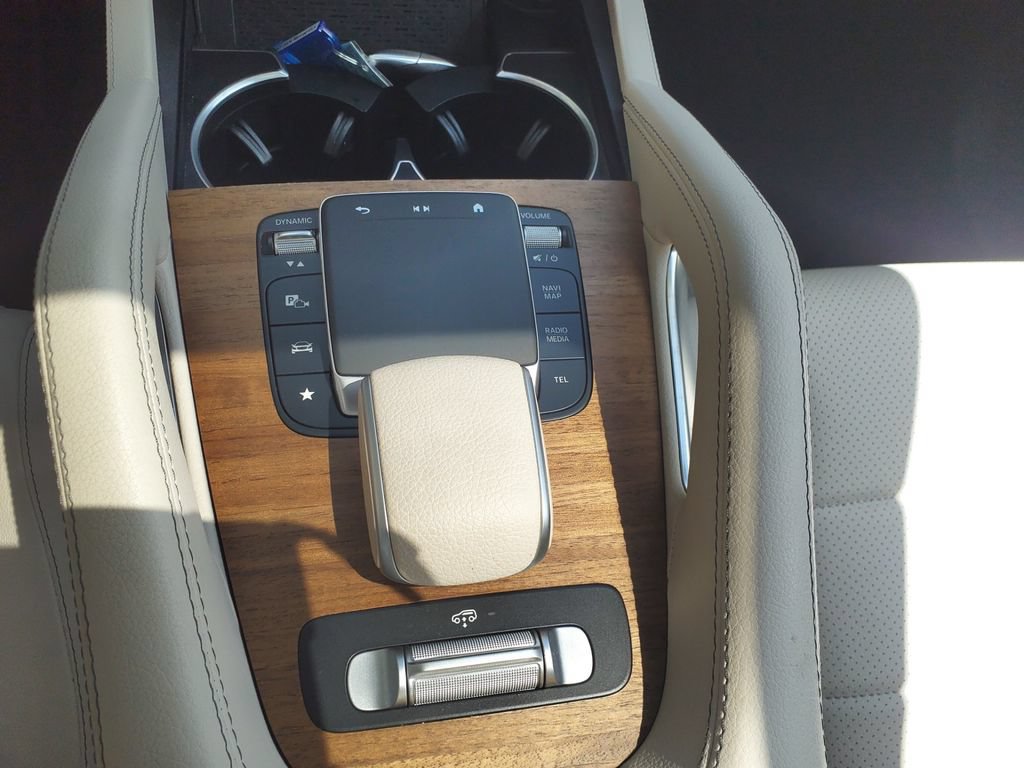 Certified 2024 Mercedes-Benz GLS 450 4MATIC image 26