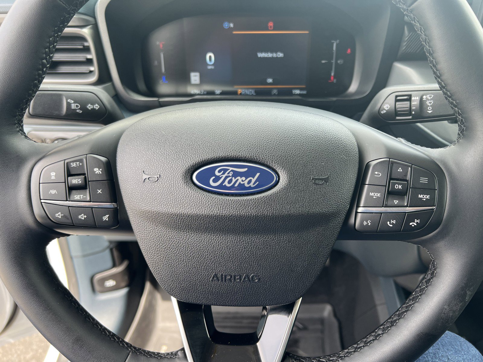 Used 2025 Ford Maverick Lariat w/ Black Appearance Package AWD/4WD image 14