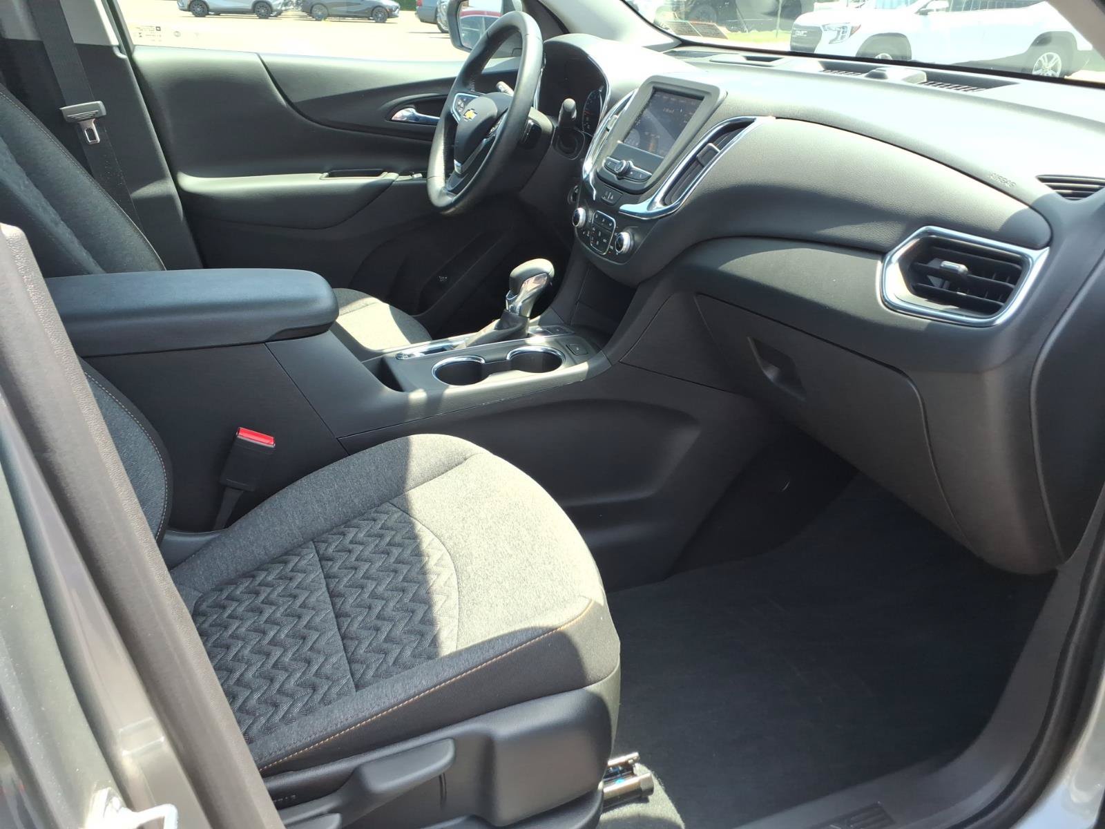 Certified 2024 Chevrolet Equinox LT AWD/4WD image 30