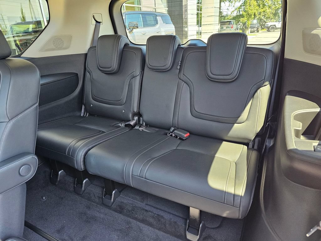 Used 2025 INFINITI QX80 Pure AWD/4WD image 18