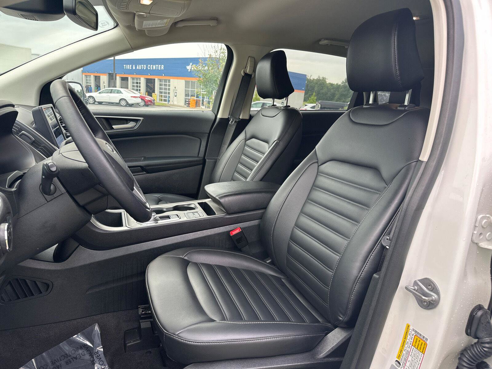 Used 2023 Ford Edge SEL w/ Convenience Package AWD/4WD image 7