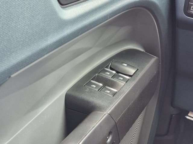 Certified 2025 Ford Maverick XL FWD image 15